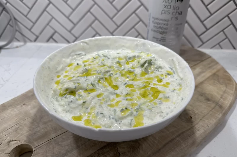 Nostalgic Greek Tzatziki: A Refreshing Delight